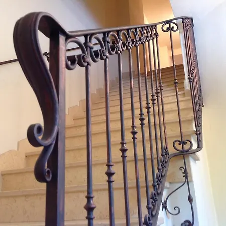 Villamari بيت ضيافة *